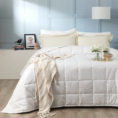 Checks 500 TC Cotton Jacquard White Comforter Set by Ddecor Home