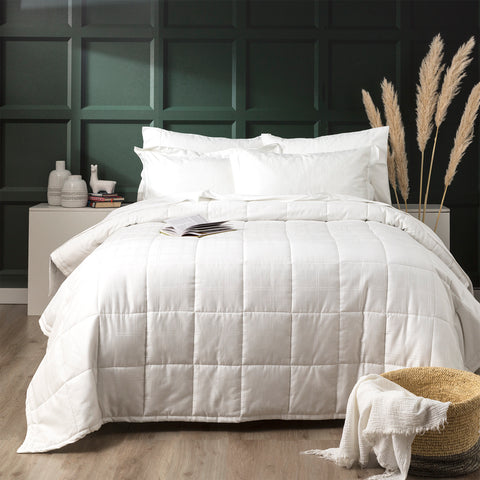 Willow 500 TC Cotton Jacquard White Comforter Set by Ddecor Home