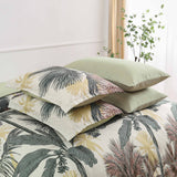 Soft Floral Leaf Comforter Set, Queen/King Size, Warm Quilted Bedding with Pillowcases