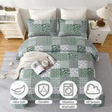 Delightful Quilted bedspread and pillowcovers set: Indulge in Comfort - Queen size