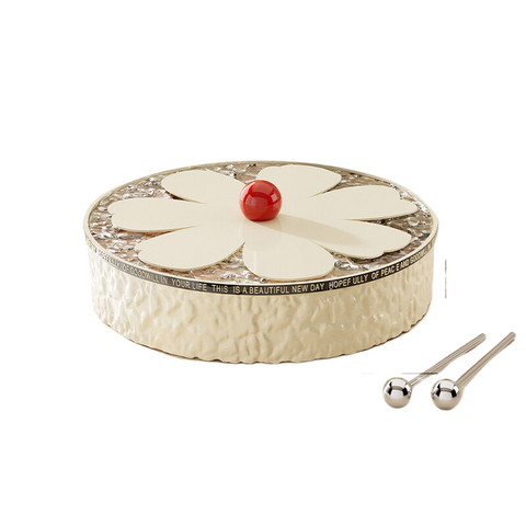 Flower shaped grid with lid dried fruit box, one layer of cream white