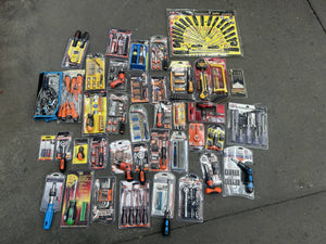 Darrahopens Auto Accessories > Tools 15x Random ScrewDriver Sets