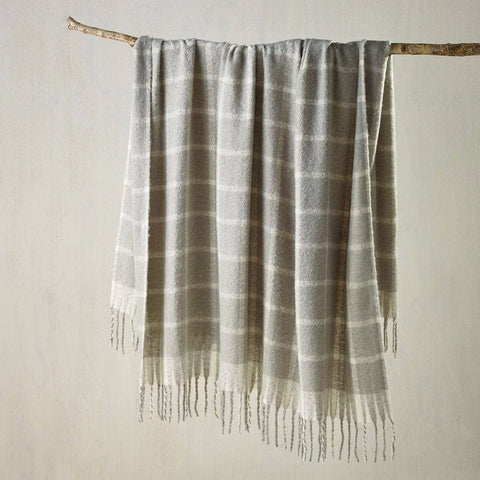 Darrahopens Home & Garden > Bedding Bianca Maldon Faux Mohair Large Throw Rug 150 x 220 cm Silver