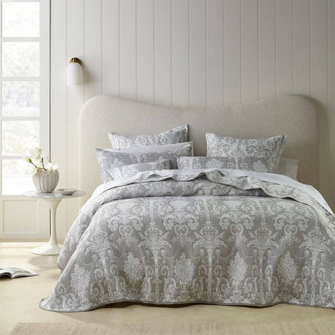 Darrahopens Home & Garden > Bedding Bianca Olivia Grey Polyester Cotton Jacquard Coverlet Set Queen/King