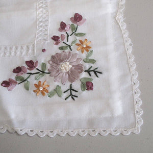 Darrahopens Home & Garden > Kitchenware Victoriana White Applique Embroidered Table Topper 85 x 85 cm