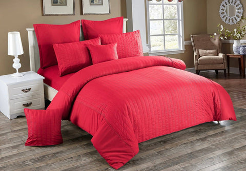 Seersucker Super King Size Quilt/Doona/Duvet Cover Set - Red